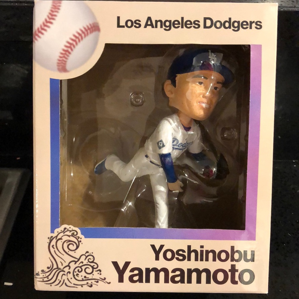 DODGER PITCHER YAMAMOTO never  taken out of the box  Dodgers bobble head